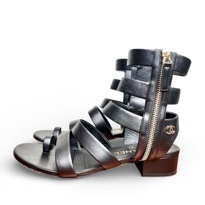 Chanel 2018 Black Leather Gladiator Multi Strap Block Heel Sandals Size 38